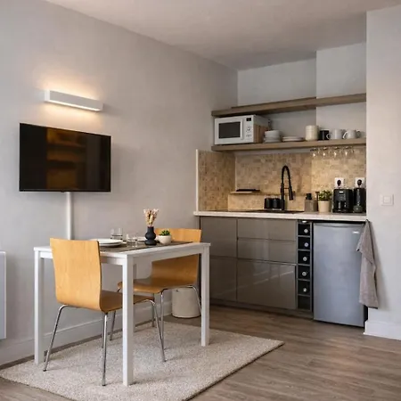 Parenthese A A 600m De La * Deauville